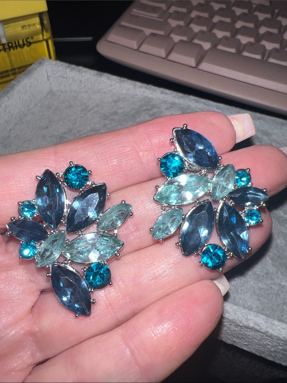Teal and Navy Crystal Cluster Pierced Earrings - Picture 2 of 4